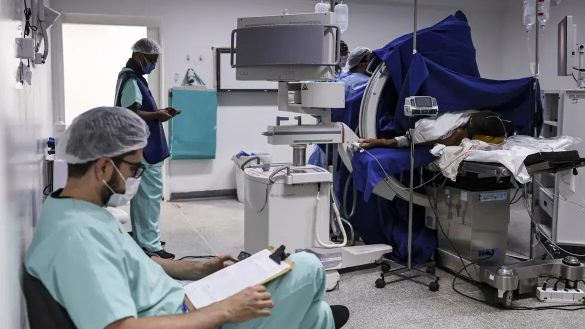 Concurso da Ebserh: Os aprovados serão contratados pelo regime da CLT, com contrato experimental de 90 dias.