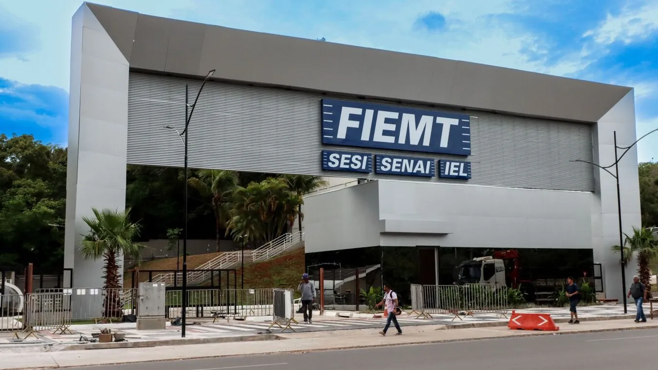 Senai abre vagas com salário de R$ 3,6 mil. Saiba como se inscrever!