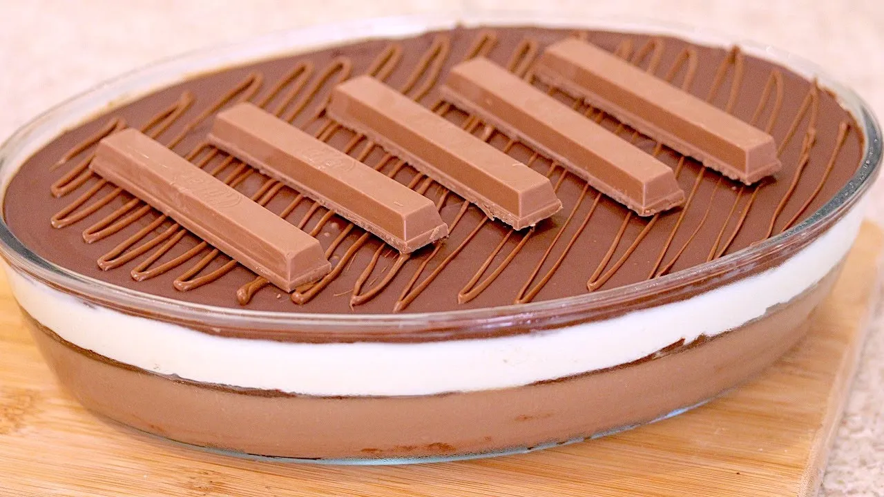 Ovo de páscoa na travessa é uma opção de sobremesa para seu almoço.