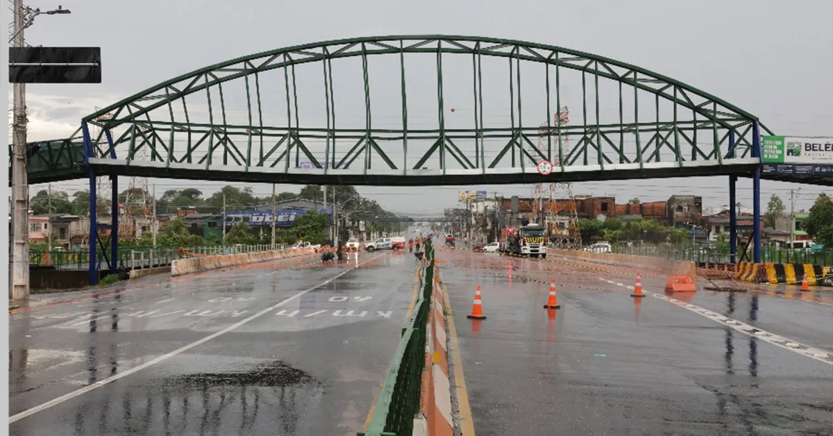 Imagem ilustrativa da notícia: Passarela: trânsito na Av. Júlio César é liberado após vistoria