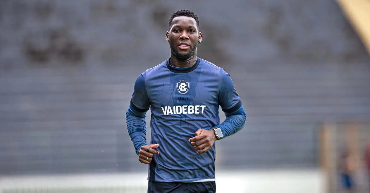 Patrick de Paula teve problema, mas está de volta.