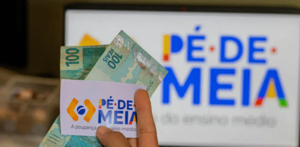 Pé-de-meia: veja o calendário de pagamento no mês de abril e o que pode cortar o benefício.