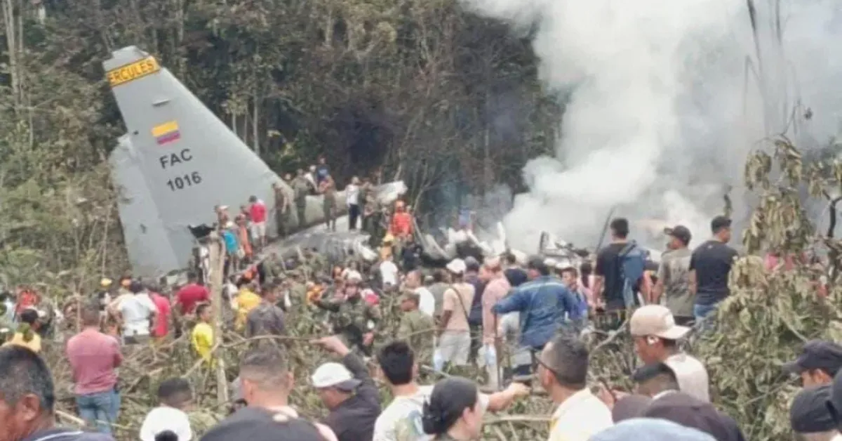 Aeronave caiu após decolagem e mobilizou grande operação de resgate, envolvendo civis e militares.