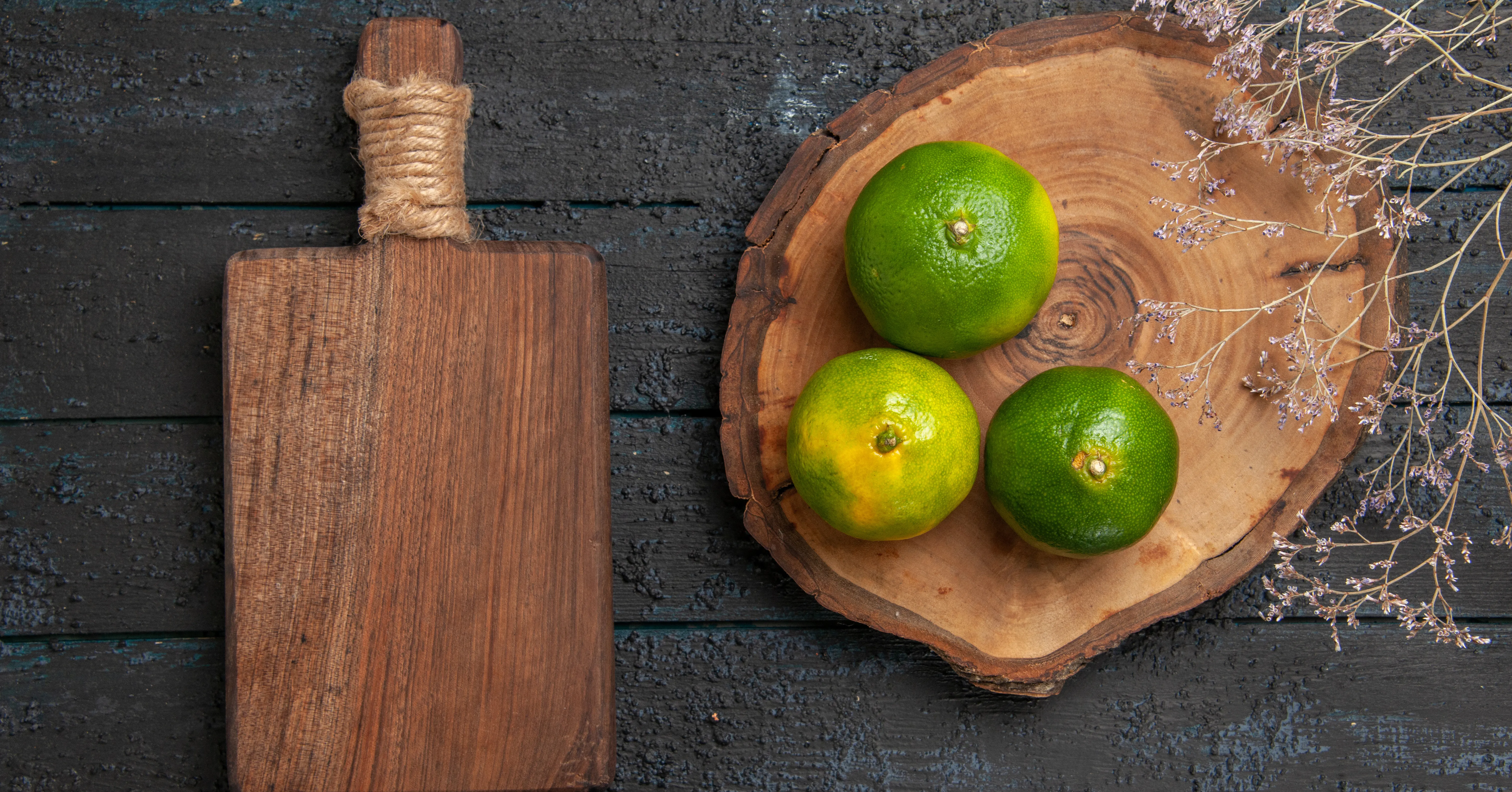 Limão: o aliado contra cheiros na cozinha