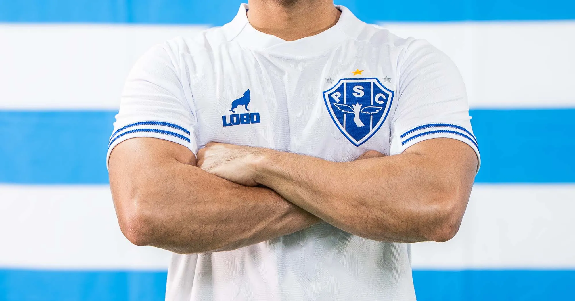 Camisa é chamada de "Guerreira"
