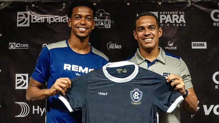 Carlinhos ainda não encontrou seu espaço no Remo.