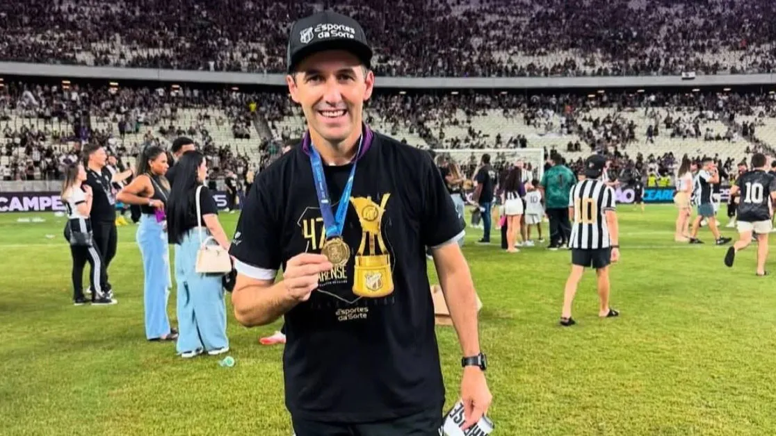 Léo Condé chega ao Remo para comandar a equipe azulina e promete novidades.
