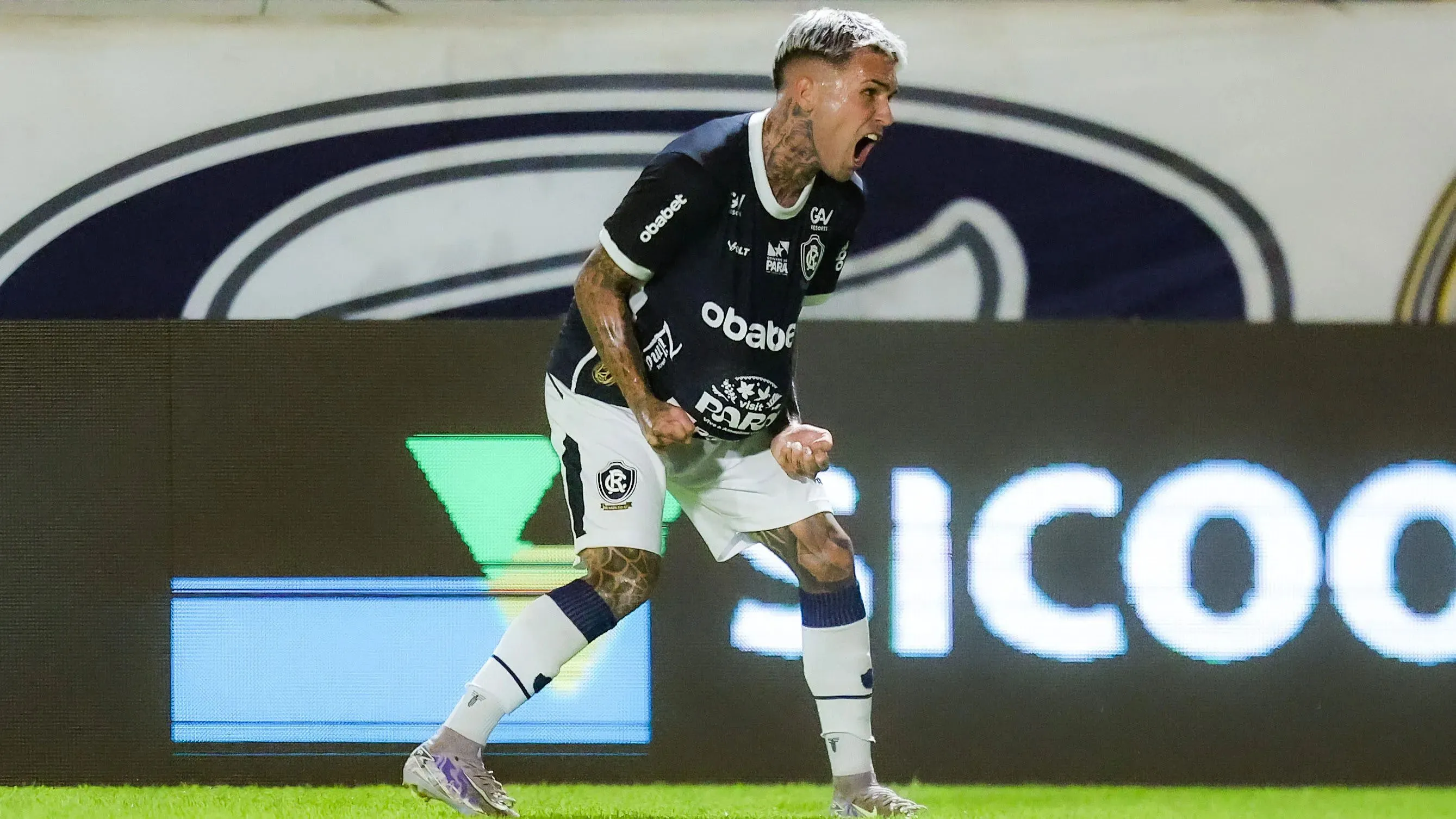 O contrato do meia com o Remo é válido até o meio do ano