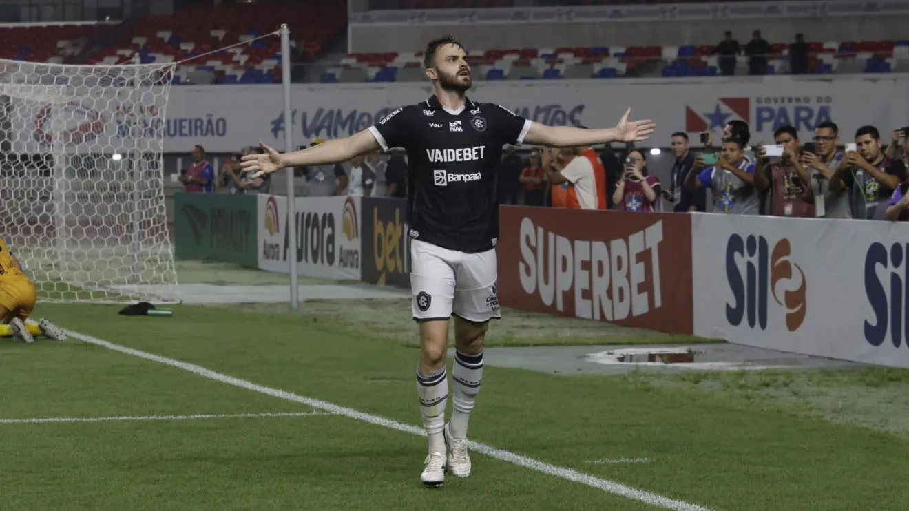 O único gol da partida foi marcado pelo atacante Gabriel Poveda, ainda no primeiro tempo, garantindo o triunfo azulino