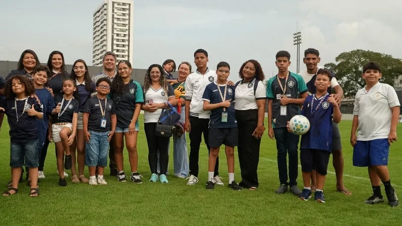 Durante a atividade, as crianças puderam conhecer as dependências do estádio