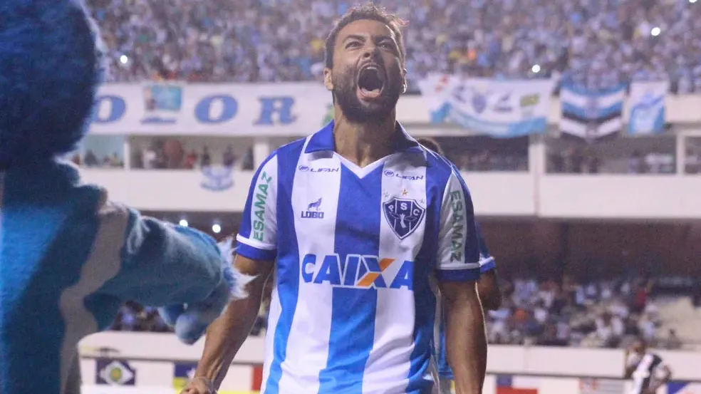 A Justiça do Trabalho autoriza ex-jogador Bruno Veiga a retirar valores do Paysandu.