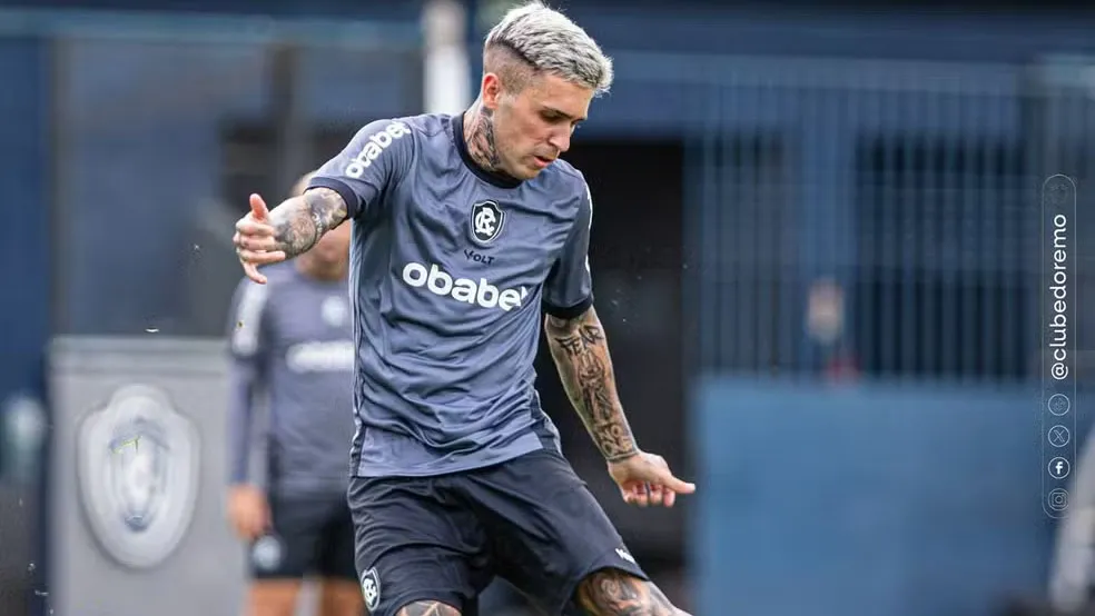 Para os dois compromissos, a comissão técnica relacionou 24 jogadores, entre eles Diego Hernández