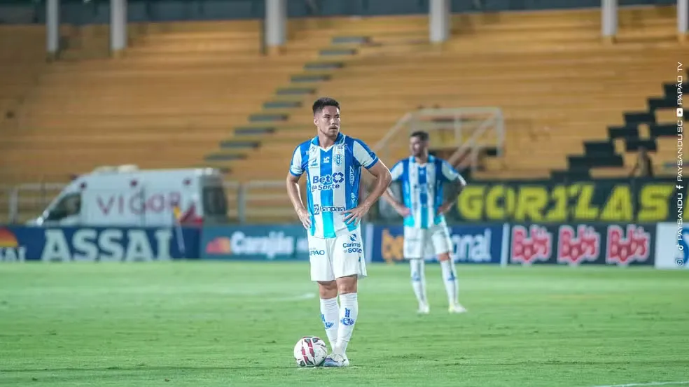 Paysandu vence na Série C, mas Caio Mello questiona gol anulado.