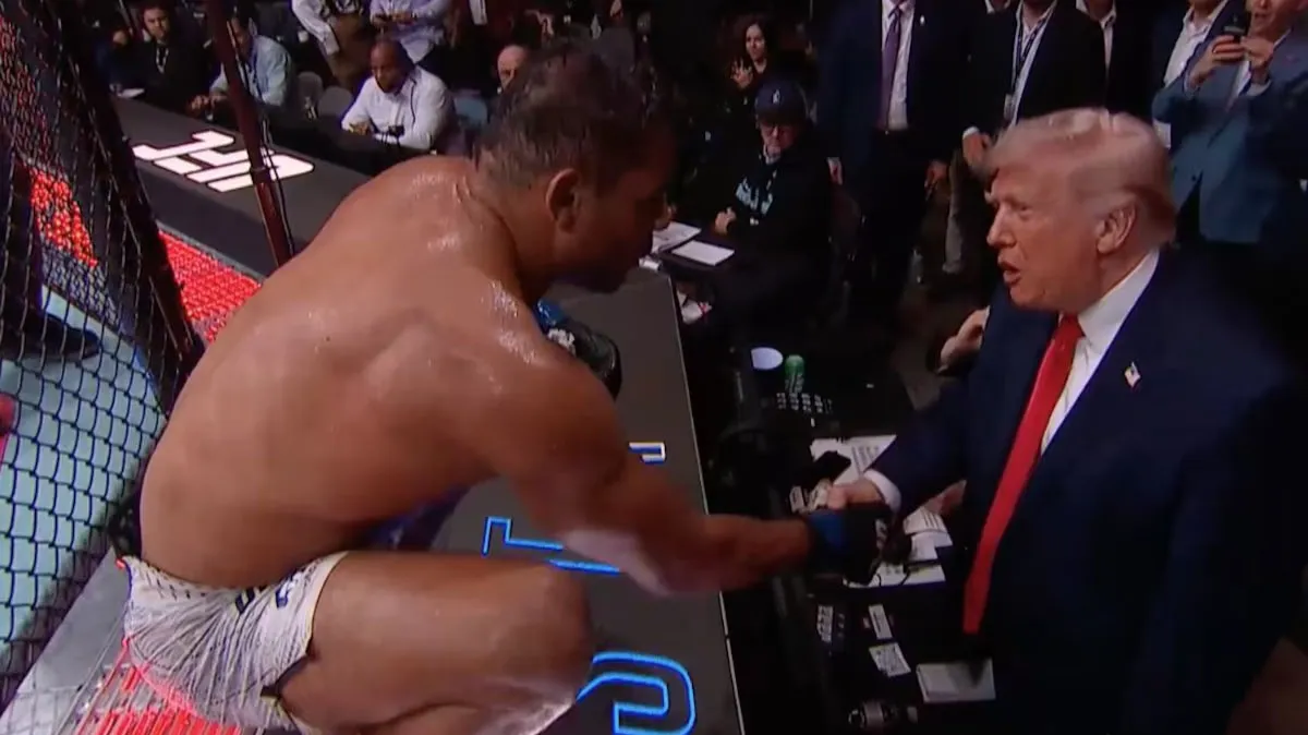 Paulo Costa brilha no UFC 327 com nocaute em Murzakanov e recebe os cumprimentos do presidente dos Estados Unidos