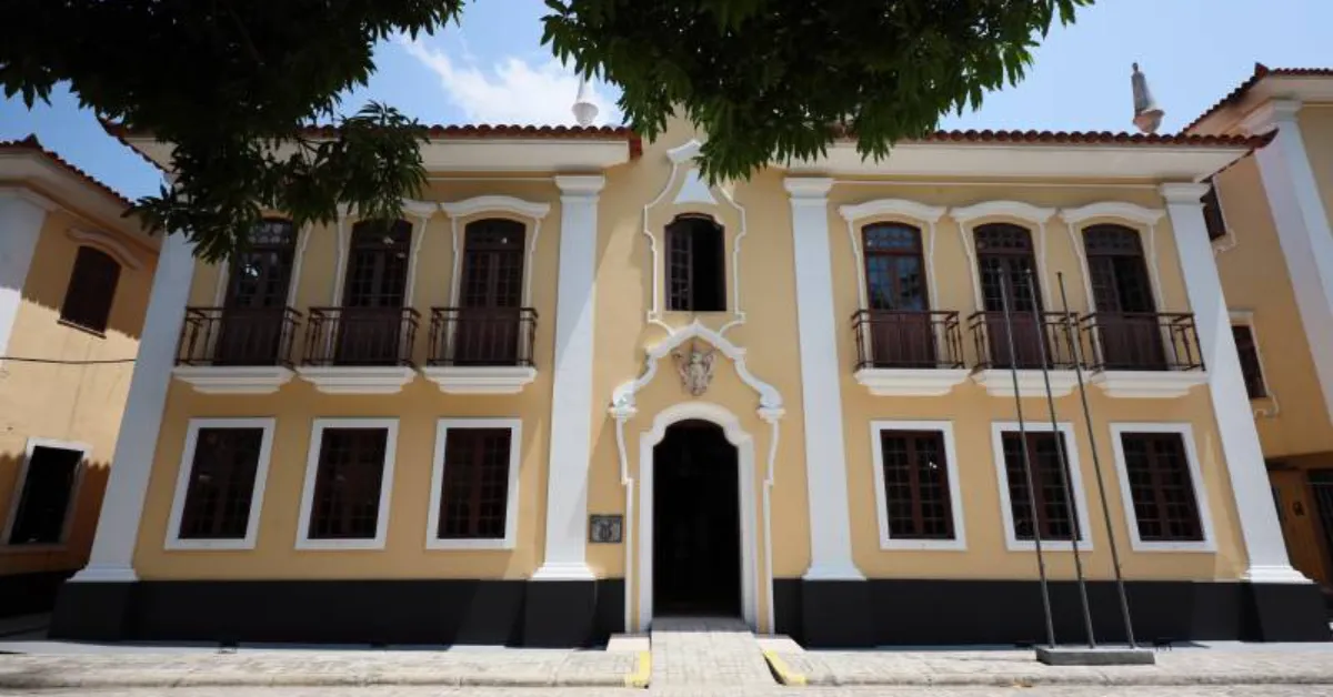 O Instituto Estadual Carlos Gomes abre o ano de 2026 com vestibular para o curso de Bacharelado em Música..