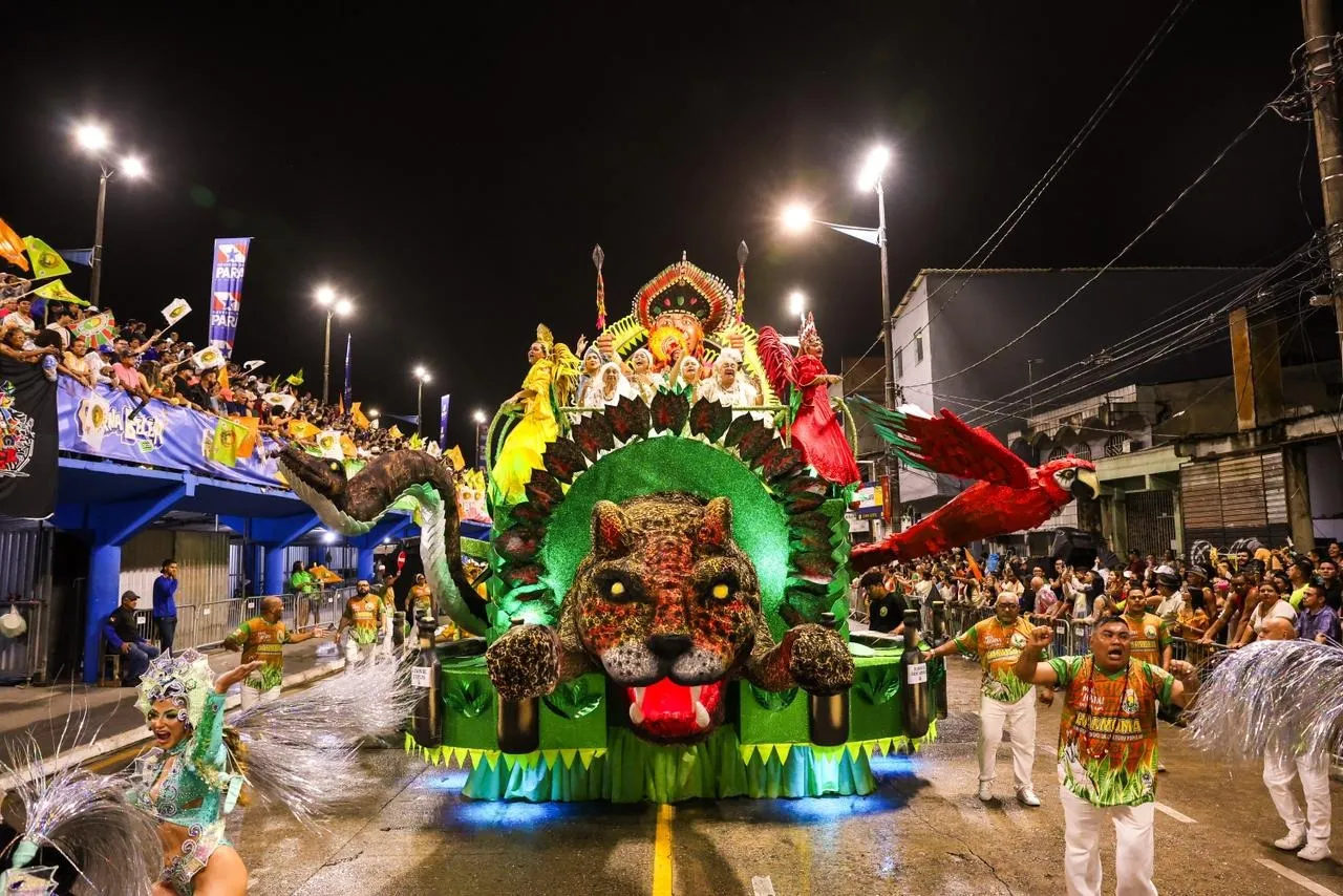 Escola de samba do Guamá encerrou a primeira noite de desfiles e teve a pontuação máxima na avaliação dos jurados.