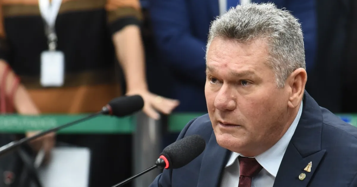Deputado federal Keniston Braga (MDB-PA) acompanha de perto as discussões sobre terras raras e políticas de desenvolvimento mineral no Pará.