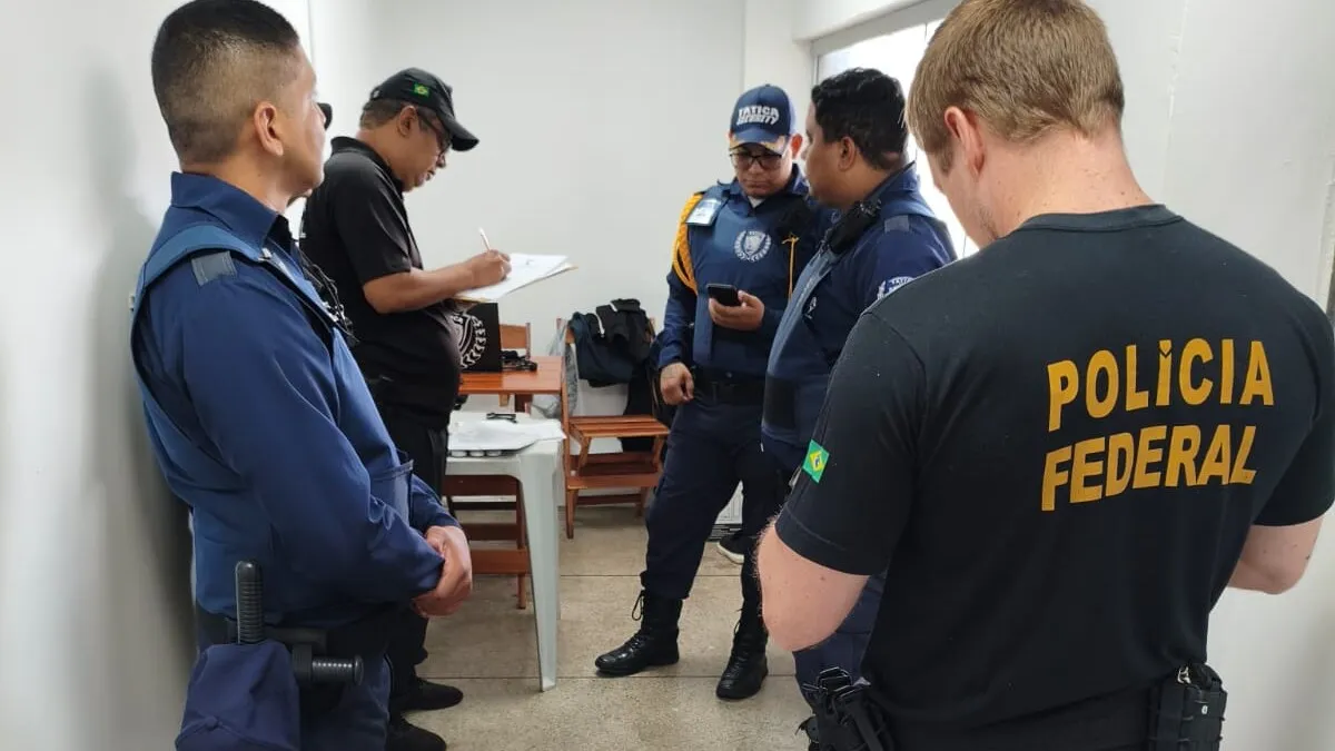 Polícia Federal intensifica fiscalização e autua empresa clandestina de segurança privada em Belém.