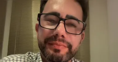 Carlos Filhar compartilhava rotina, humor e momentos ao lado do companheiro nas redes sociais