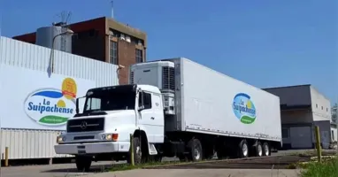 Fábrica da La Suipachense fechada após decisão judicial simboliza o fim de uma das mais tradicionais indústrias de laticínios da Argentina.