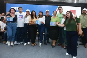 O governador Helder Barbalho e a vice Hana Ghassan estiveram presentes no evento.