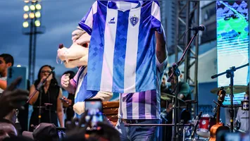Torcedores reagem com críticas à nova camisa do Paysandu.