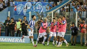 Paysandu brilha com goleada e avança para semifinais do Parazão, liderando artilharia com Ítalo em destaque