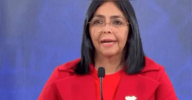Delcy Rodríguez, assumiu nesta segunda-feira (5) como líder interina da Venezuela.