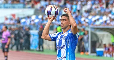 Lateral bicolor já atuou 360 minutos pelo Lobo e não foi substituído