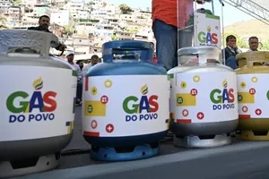 Recarga gratuita do botijão de 13 kg começa em nova rodada do Gás do Povo a partir de 26 de janeiro e beneficia famílias cadastradas no CadÚnico em Belém e outras capitais do país.