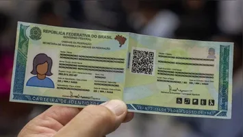 A nova Carteira de Identidade Nacional (CIN), que já ultrapassou a marca de 45 milhões de emissões em 2026