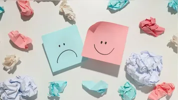 Muitos candidatos ainda seguem a crença de que abdicar do sono e do lazer em favor de horas ininterruptas de estudo garante o melhor desempenho.