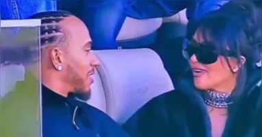 Kim Kardashian e Lewis Hamilton aparecem juntos no Super Bowl e aumentam rumores de romance após encontros em Paris, Londres e Cotswolds.