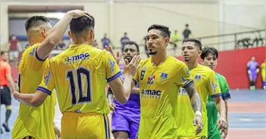 Esmac superou a sensação da competição e fez valer a tradição.