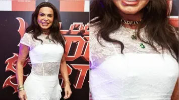 O acessório foi confeccionado por uma marca de lingeries, que celebrou a parceria nas redes sociais.