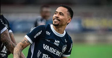 Pikachu esteve apagado em campo