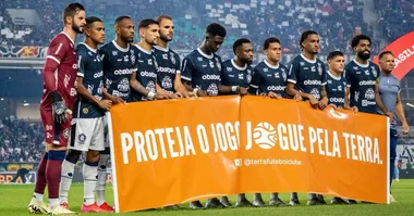Leão estreia na temporada e participa do lançamento da campanha