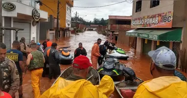 A Defesa Civil estima 440 pessoas desabrigadas e 251 ocorrências atendidas em apenas um dia