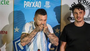 Paysandu descarta retorno de Rossi após ação trabalhista e rescisão de contrato