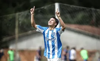 Volante Pedro Henrique retorna ao Paysandu após cirurgia e pode reestrear em jogo decisivo contra o Cametá