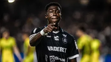 João Pedro brilha novamente e se torna o primeiro guineense a marcar na Série A do Brasileirão