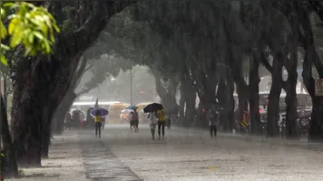 Inmet emite alerta de chuvas fortes para a região sudeste do Pará.