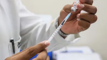 A Sespa orienta que os municípios intensifiquem a busca ativa e ampliem os pontos de vacinação.