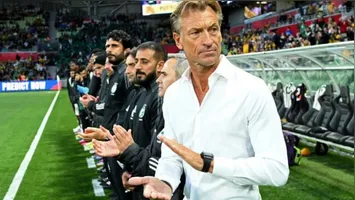 A saída de Renard, de 57 anos, soa como um contrassenso para muitos analistas