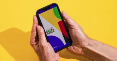 Aplicativo do Bolsa Família ajuda em orientar contra as fake news