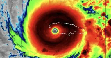 Melissa alcançou o pico de intensidade em 28 de outubro de 2025, quando estava a aproximadamente 65 quilômetros ao sul-sudoeste da Jamaica.