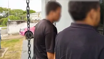 Suspeito chegou pouco depois das 15h desta quinta-feira (12) na Superintendência de Polícia Civil de Marabá