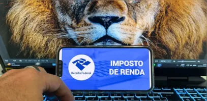 A consulta pode ser feita na página da Receita Federal na internet.