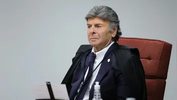 Imagem ilustrativa da notícia Fux libera que beneficiários do Bolsa Família voltem para as bets