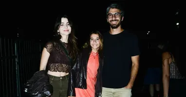 Durante o evento, Hugo esteve acompanhado da filha e da atual esposa